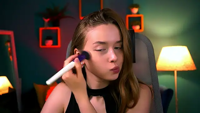 JenniferGraces online show from September 2025 05:07:01 PM