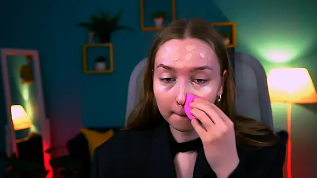 JenniferGraces online show from October 2025 10:47:01 AM