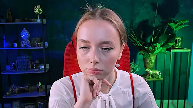 JenniferGraces online show from February 2025 10:27:02 AM