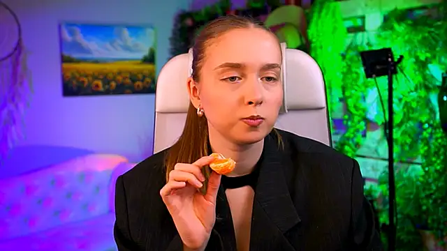 JenniferGraces online show from February 2026 12:49:01 PM