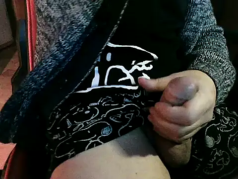 LattenLarsi online show from November 2025 10:02:01 PM