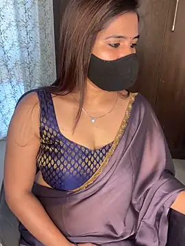 Sexy Madhuri Bhabhi online show from March 2026 06:17:01 AM