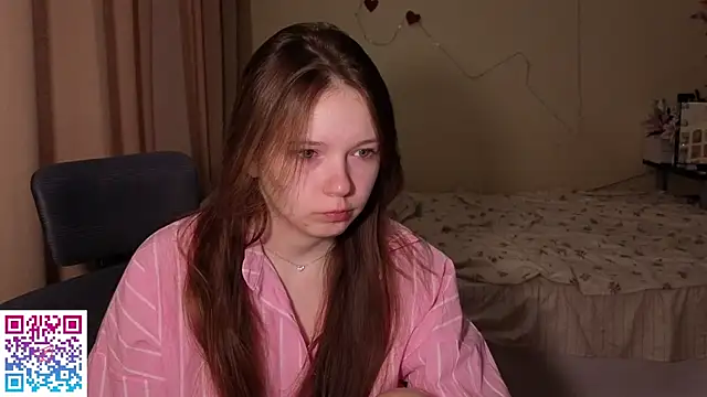 boozekirs  online show from April 2026 03:29:02 AM