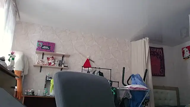 boozekirs  online show from February 2026 04:10:02 AM