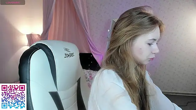 boozekirs  online show from October 2025 02:37:02 AM