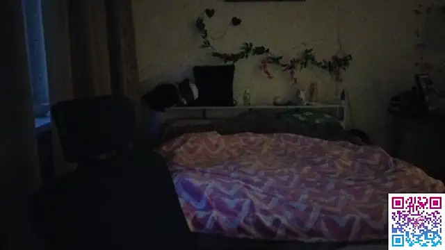 boozekirs  online show from February 2026 02:41:01 AM