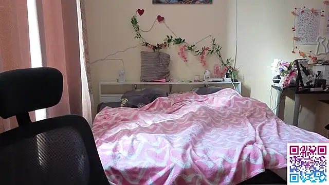 boozekirs  online show from March 2026 06:10:02 AM