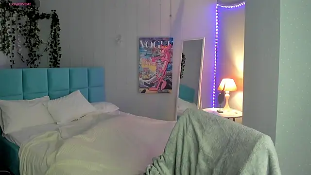 boozekirs  online show from April 2026 02:51:02 AM