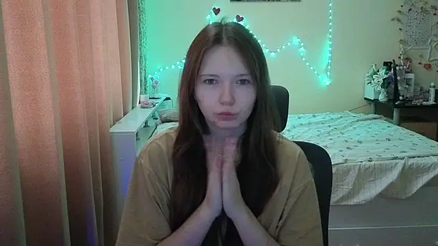 boozekirs  online show from April 2026 03:00:02 AM