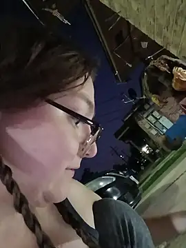 Snapshot of HTXBELLE chatting on November 2025 12:09:01 PM HTXBELLE online show from November 2025 12:09:01 PM