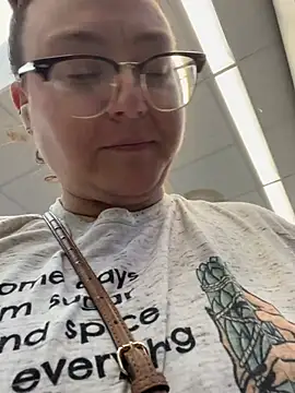 Snapshot of HTXBELLE chatting on February 2026 11:04:01 PM HTXBELLE online show from February 2026 11:04:01 PM