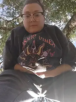 Snapshot of HTXBELLE chatting on December 2025 09:27:01 PM HTXBELLE online show from December 2025 09:27:01 PM