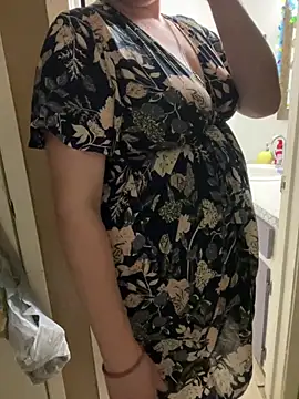 Snapshot of HTXBELLE chatting on February 2026 02:52:01 AM HTXBELLE online show from February 2026 02:52:01 AM