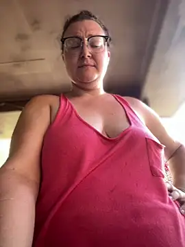 Snapshot of HTXBELLE chatting on June 2026 01:53:01 PM HTXBELLE online show from June 2026 01:53:01 PM