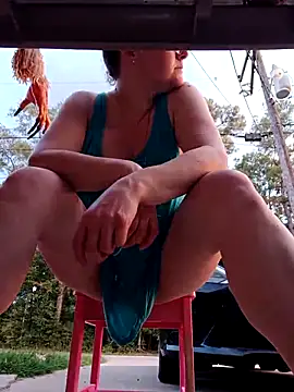 Snapshot of HTXBELLE chatting on October 2025 11:50:01 PM HTXBELLE online show from October 2025 11:50:01 PM