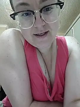 Snapshot of HTXBELLE chatting on November 2025 01:21:01 AM HTXBELLE online show from November 2025 01:21:01 AM