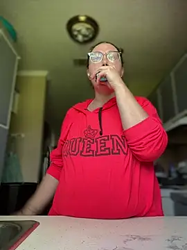 HTXBELLE online show from March 2026 04:52:01 PM