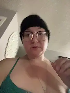 Snapshot of HTXBELLE chatting on February 2026 11:41:01 AM HTXBELLE online show from February 2026 11:41:01 AM