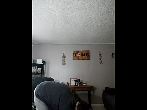 Snapshot of HTXBELLE chatting on November 2025 10:21:01 PM HTXBELLE online show from November 2025 10:21:01 PM