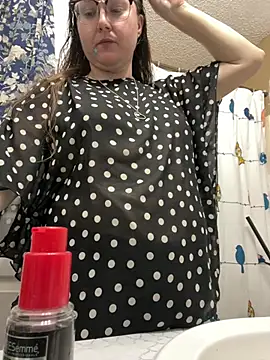 Snapshot of HTXBELLE chatting on February 2026 07:00:01 PM HTXBELLE online show from February 2026 07:00:01 PM