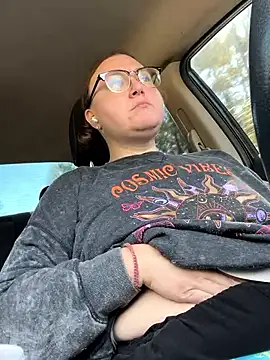 Snapshot of HTXBELLE chatting on February 2026 06:03:01 PM HTXBELLE online show from February 2026 06:03:01 PM