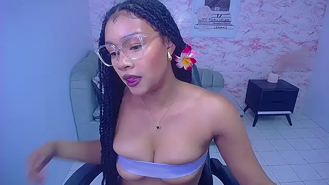 Snapshot of catalina25_t chatting on February 2025 10:45:01 AM catalina25 t online show from February 2025 10:45:01 AM