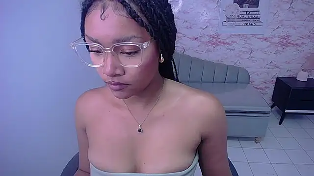 Snapshot of catalina25_t chatting on February 2025 01:44:01 PM catalina25 t online show from February 2025 01:44:01 PM