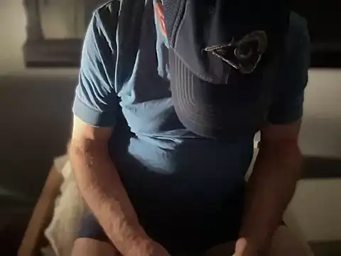 DominantDong online show from November 2025 12:06:01 PM