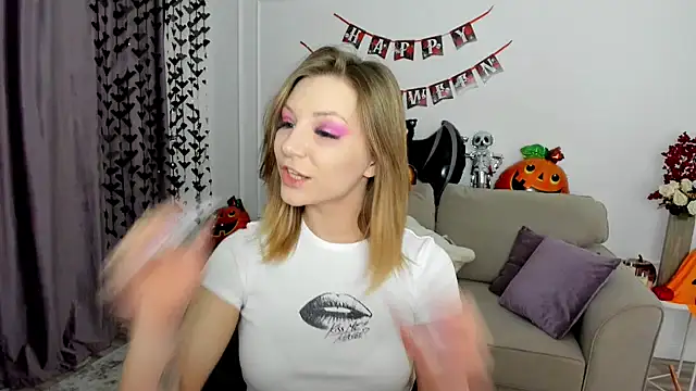 Snapshot of AmandaGracy_1 chatting on November 2025 11:24:02 AM AmandaGracy 1 online show from November 2025 11:24:02 AM