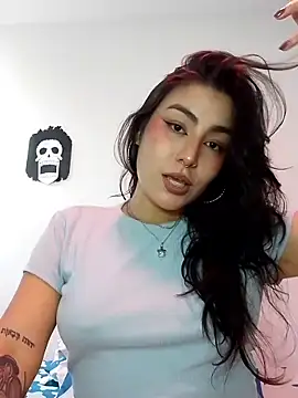 Snapshot of hancock-boa chatting on November 2025 06:23:02 PM hancock-boa online show from November 2025 06:23:02 PM