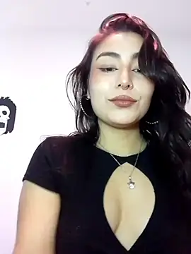 Snapshot of hancock-boa chatting on November 2025 07:40:01 PM hancock-boa online show from November 2025 07:40:01 PM