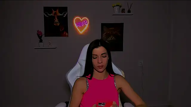 KetiWils online show from March 2025 01:07:01 PM