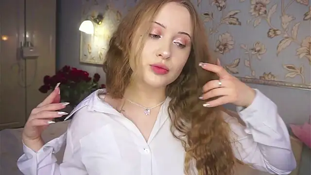QuennaCoote online show from April 2026 07:22:01 AM