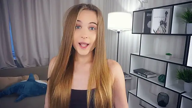 QuennaCoote online show from December 2025 06:45:02 AM