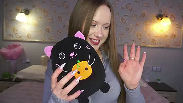 Snapshot of QuennaCoote chatting on March 2026 07:20:02 AM QuennaCoote online show from March 2026 07:20:02 AM