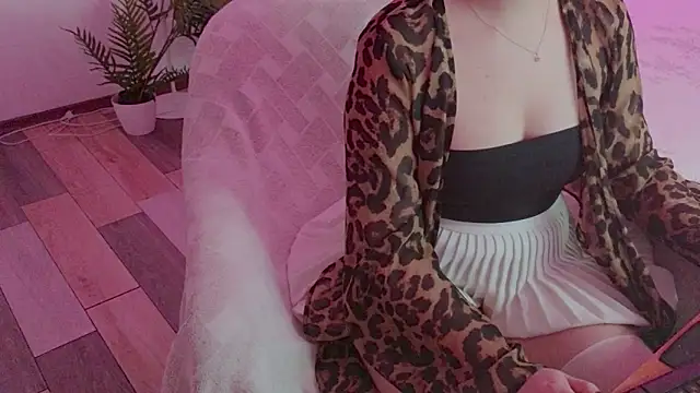 baby debbie online show from December 2025 10:23:02 PM