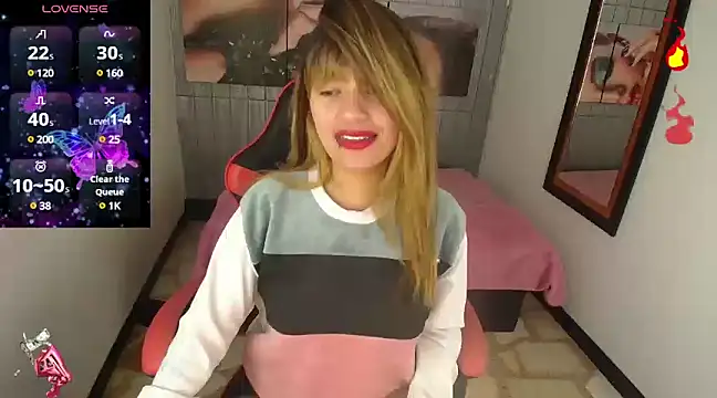 Snapshot of Rihana_Milan chatting on February 2025 05:48:02 AM Rihana Milan online show from February 2025 05:48:02 AM