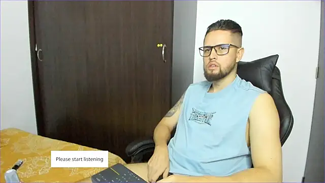 bastianwatson10 online show from November 2025 04:22:01 PM