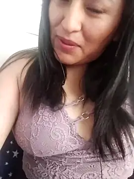 Snapshot of Lobitasexiii chatting on November 2025 05:38:02 PM Lobitasexiii online show from November 2025 05:38:02 PM