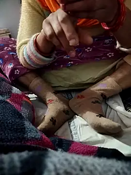 indian couple4 online show from December 2025 01:41:02 AM