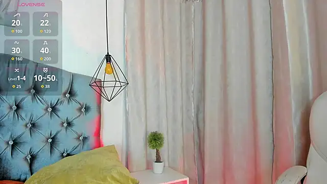 iiangel  online show from October 2025 05:43:02 AM