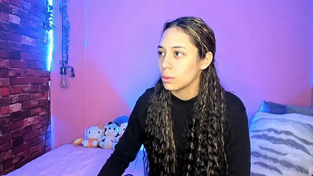 TANIA 06 online show from February 2026 01:18:02 PM