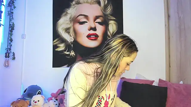 TANIA 06 online show from January 2026 01:18:02 PM