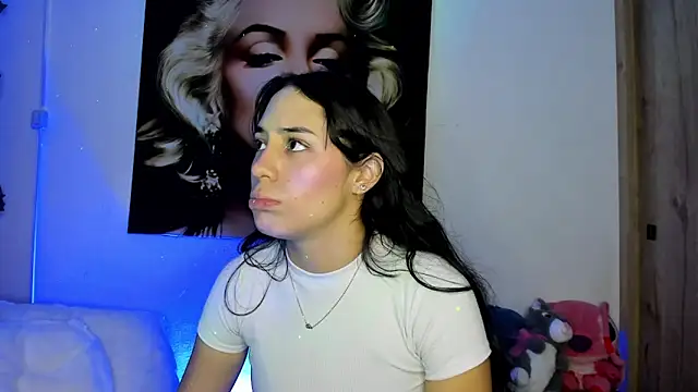 TANIA 06 online show from November 2025 02:53:01 PM