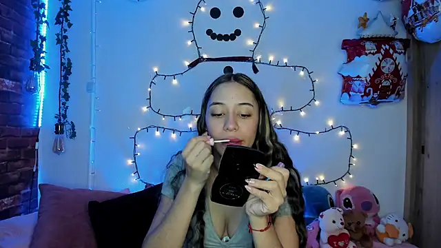 TANIA 06 online show from December 2025 01:35:02 PM