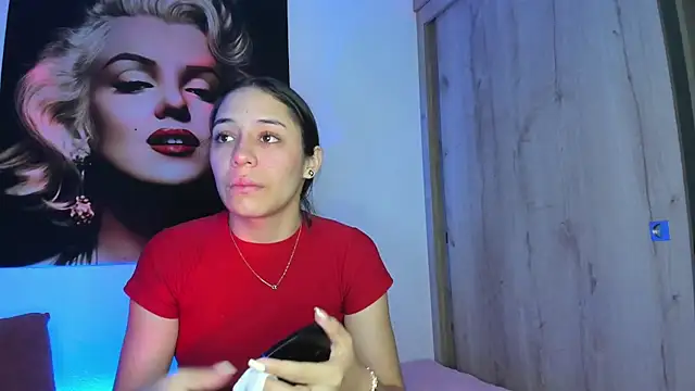 TANIA 06 online show from November 2025 01:15:02 PM