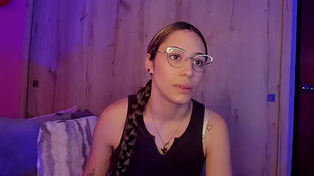 TANIA 06 online show from March 2026 08:12:01 PM