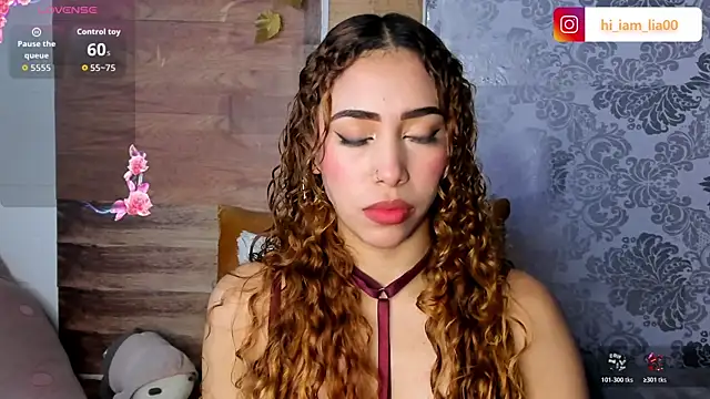 LiaHansson online show from December 2025 04:20:02 PM