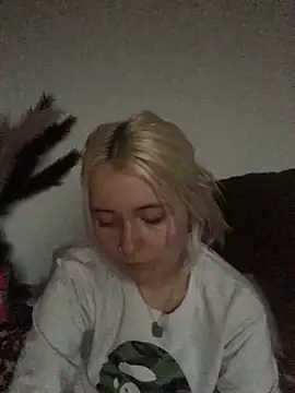 Blondie Sofia Essexbabe online show from November 2025 04:07:02 PM