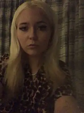 Blondie Sofia Essexbabe online show from September 2025 01:15:01 AM